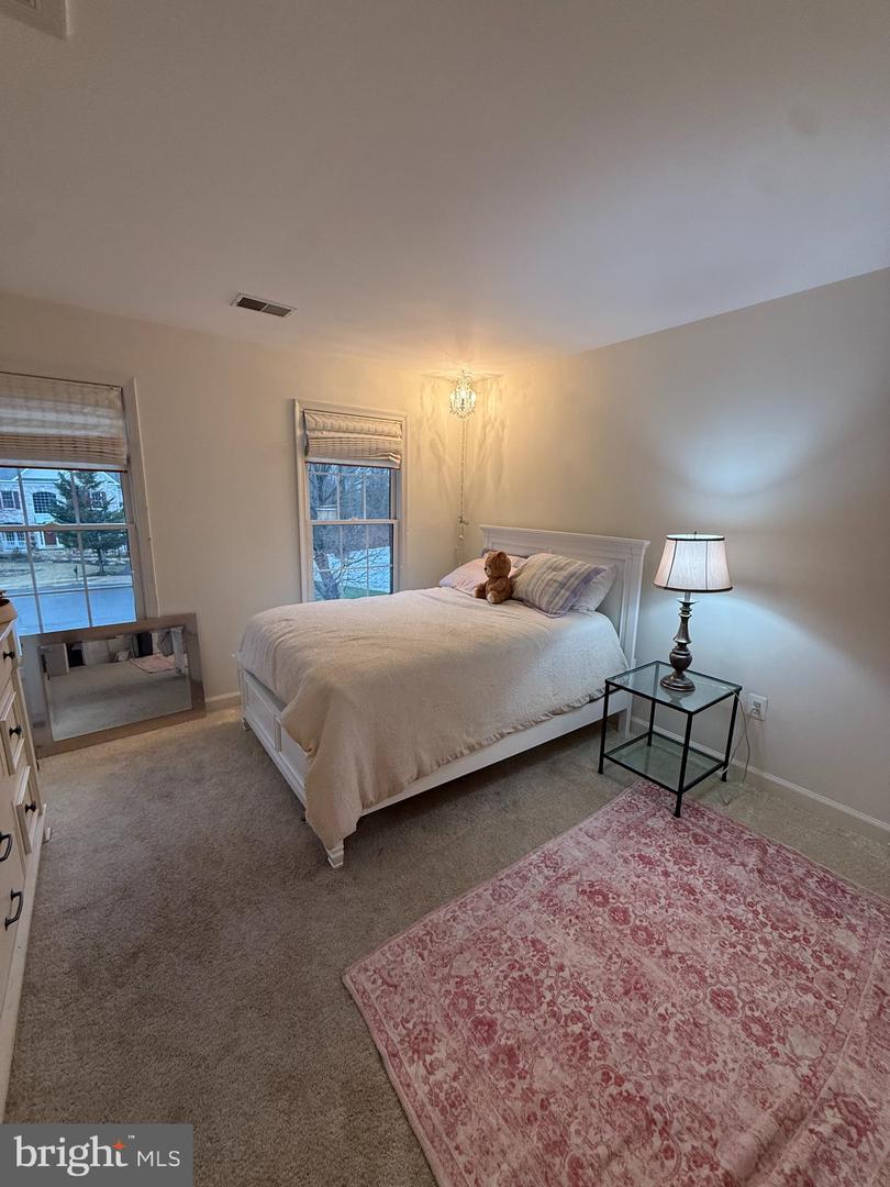 3583 ROCKY MEADOW CT, FAIRFAX, Virginia 22033, 5 Bedrooms Bedrooms, ,3 BathroomsBathrooms,Residential,For sale,3583 ROCKY MEADOW CT,VAFX2291690 MLS # VAFX2291690