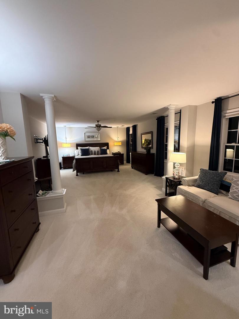 3583 ROCKY MEADOW CT, FAIRFAX, Virginia 22033, 5 Bedrooms Bedrooms, ,3 BathroomsBathrooms,Residential,For sale,3583 ROCKY MEADOW CT,VAFX2291690 MLS # VAFX2291690