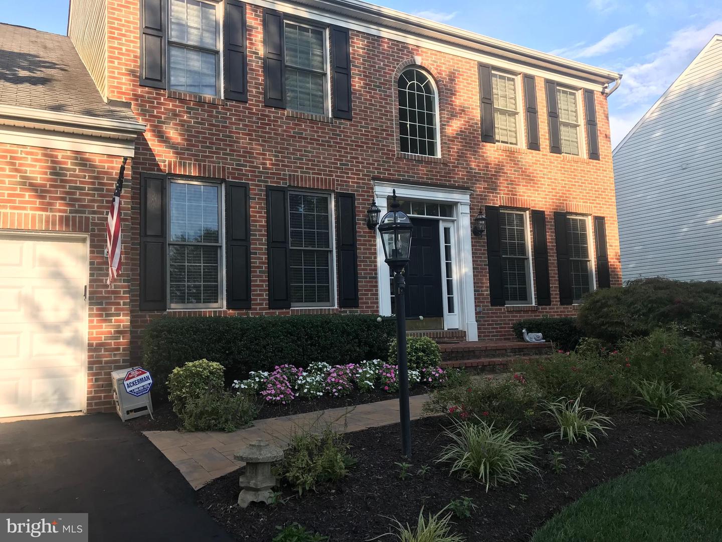 3583 ROCKY MEADOW CT, FAIRFAX, Virginia 22033, 5 Bedrooms Bedrooms, ,3 BathroomsBathrooms,Residential,For sale,3583 ROCKY MEADOW CT,VAFX2291690 MLS # VAFX2291690