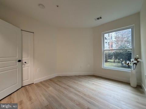 2204 WESTCOURT LN #112, HERNDON, Virginia 20170, 2 Bedrooms Bedrooms, ,1 BathroomBathrooms,Residential,For sale,2204 WESTCOURT LN #112,VAFX2291698 MLS # VAFX2291698