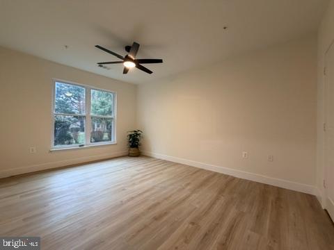 2204 WESTCOURT LN #112, HERNDON, Virginia 20170, 2 Bedrooms Bedrooms, ,1 BathroomBathrooms,Residential,For sale,2204 WESTCOURT LN #112,VAFX2291698 MLS # VAFX2291698