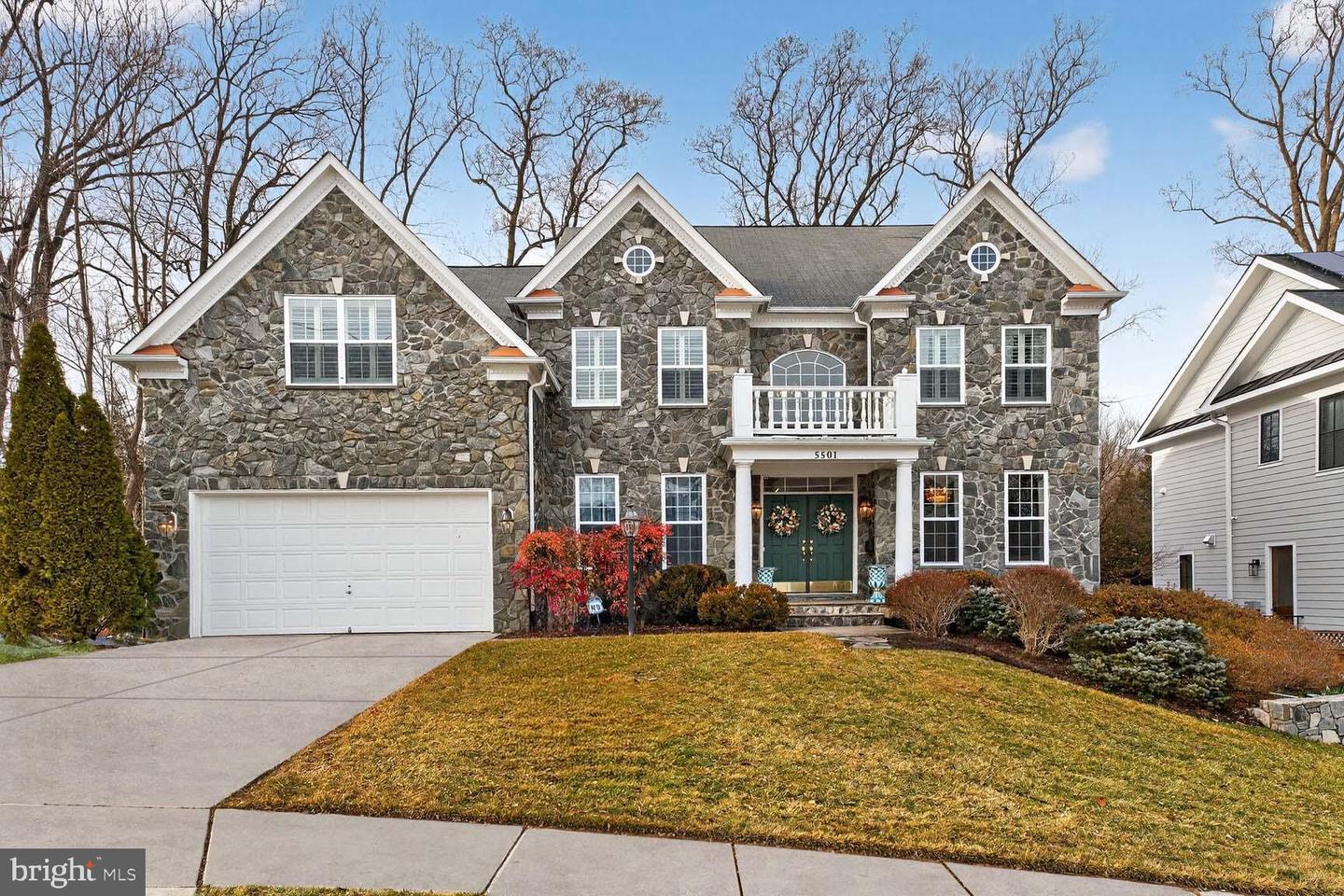 5501 36TH ST N, ARLINGTON, Virginia 22207, 5 Bedrooms Bedrooms, ,4 BathroomsBathrooms,Residential,For sale,5501 36TH ST N,VAAR2069066 MLS # VAAR2069066