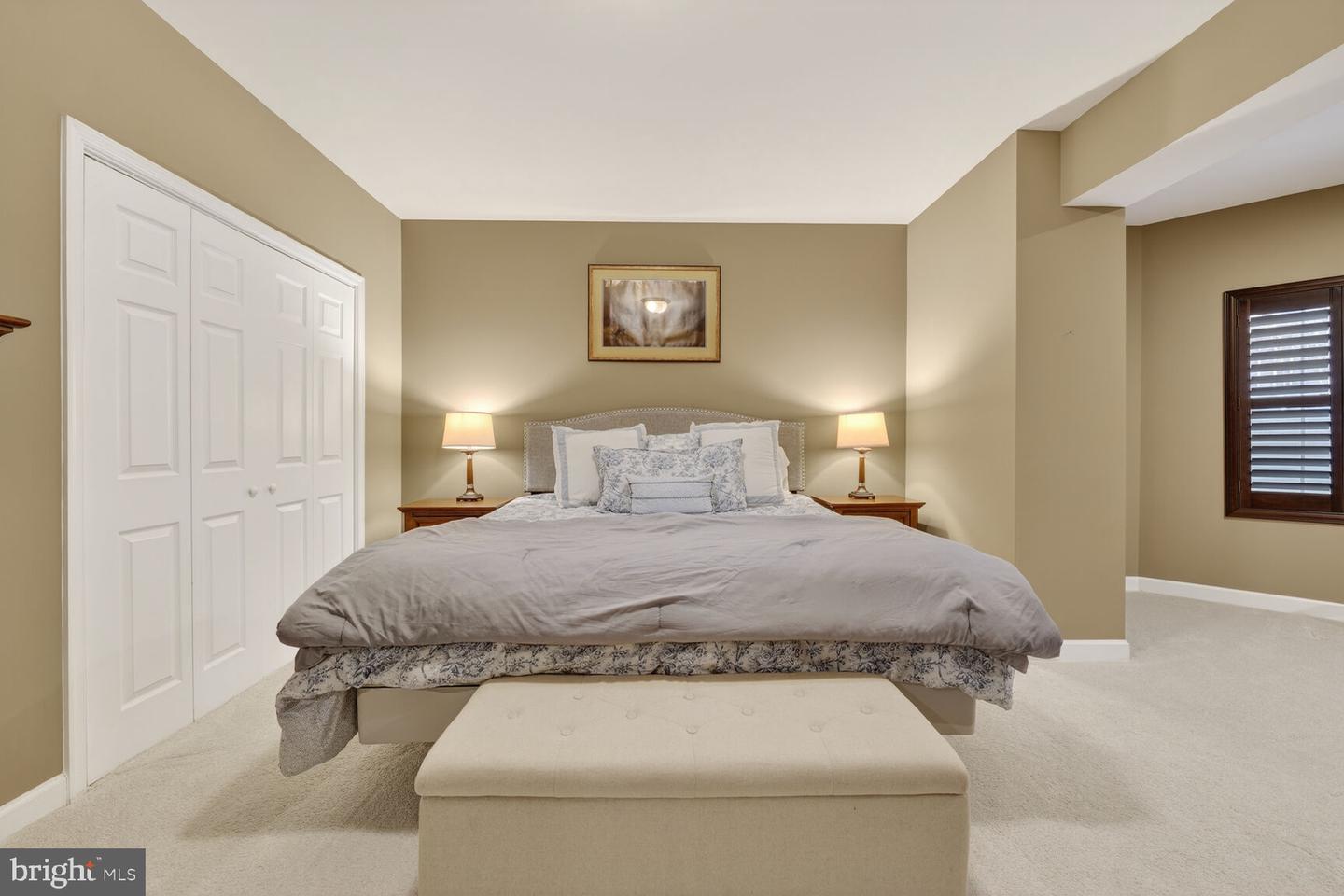 5501 36TH ST N, ARLINGTON, Virginia 22207, 5 Bedrooms Bedrooms, ,4 BathroomsBathrooms,Residential,For sale,5501 36TH ST N,VAAR2069066 MLS # VAAR2069066