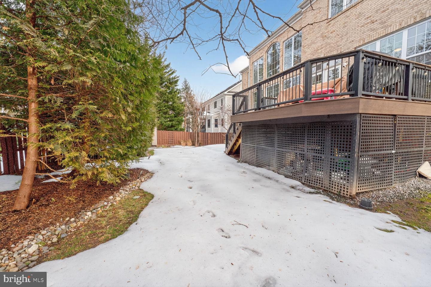 5501 36TH ST N, ARLINGTON, Virginia 22207, 5 Bedrooms Bedrooms, ,4 BathroomsBathrooms,Residential,For sale,5501 36TH ST N,VAAR2069066 MLS # VAAR2069066