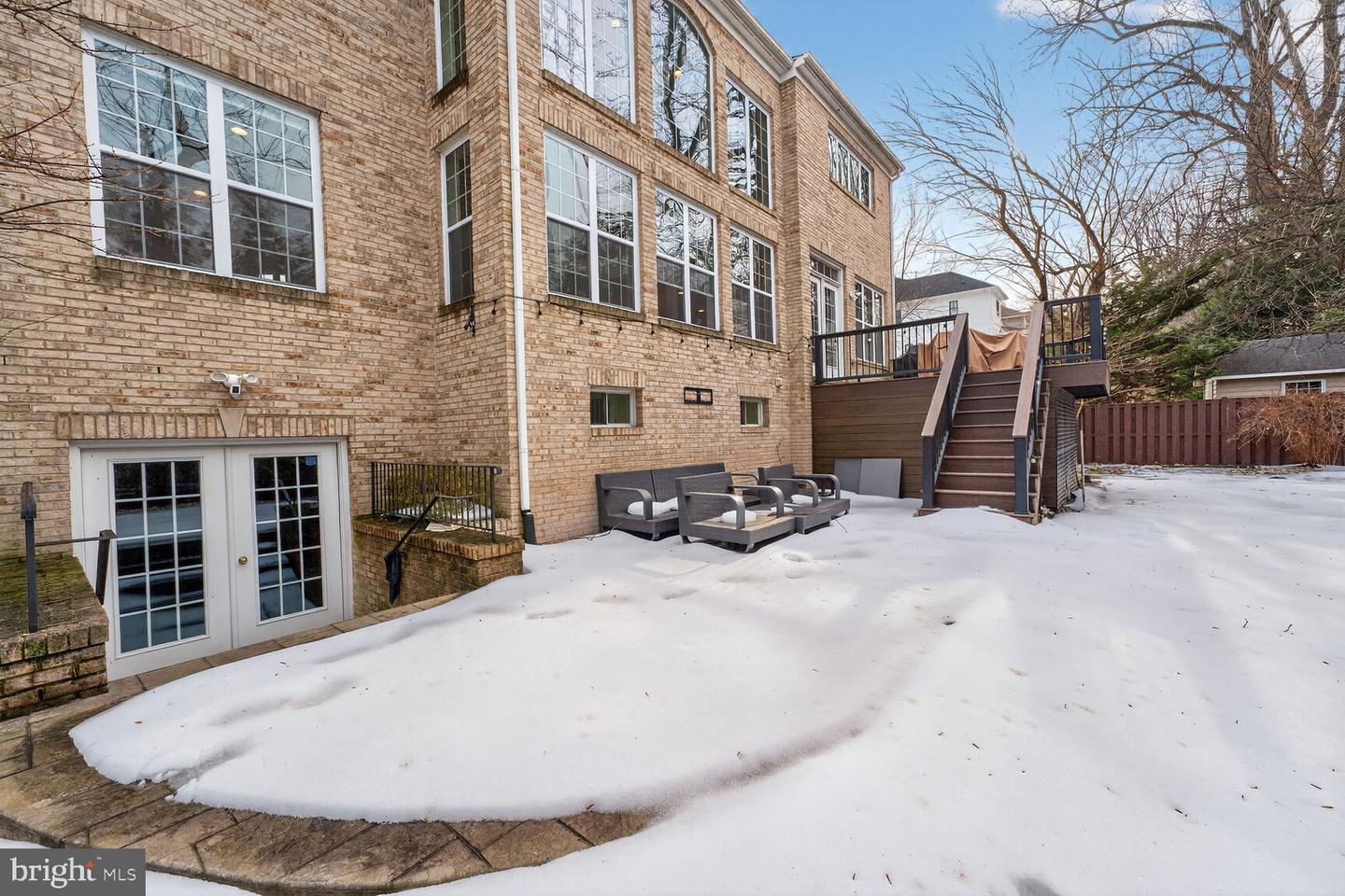 5501 36TH ST N, ARLINGTON, Virginia 22207, 5 Bedrooms Bedrooms, ,4 BathroomsBathrooms,Residential,For sale,5501 36TH ST N,VAAR2069066 MLS # VAAR2069066