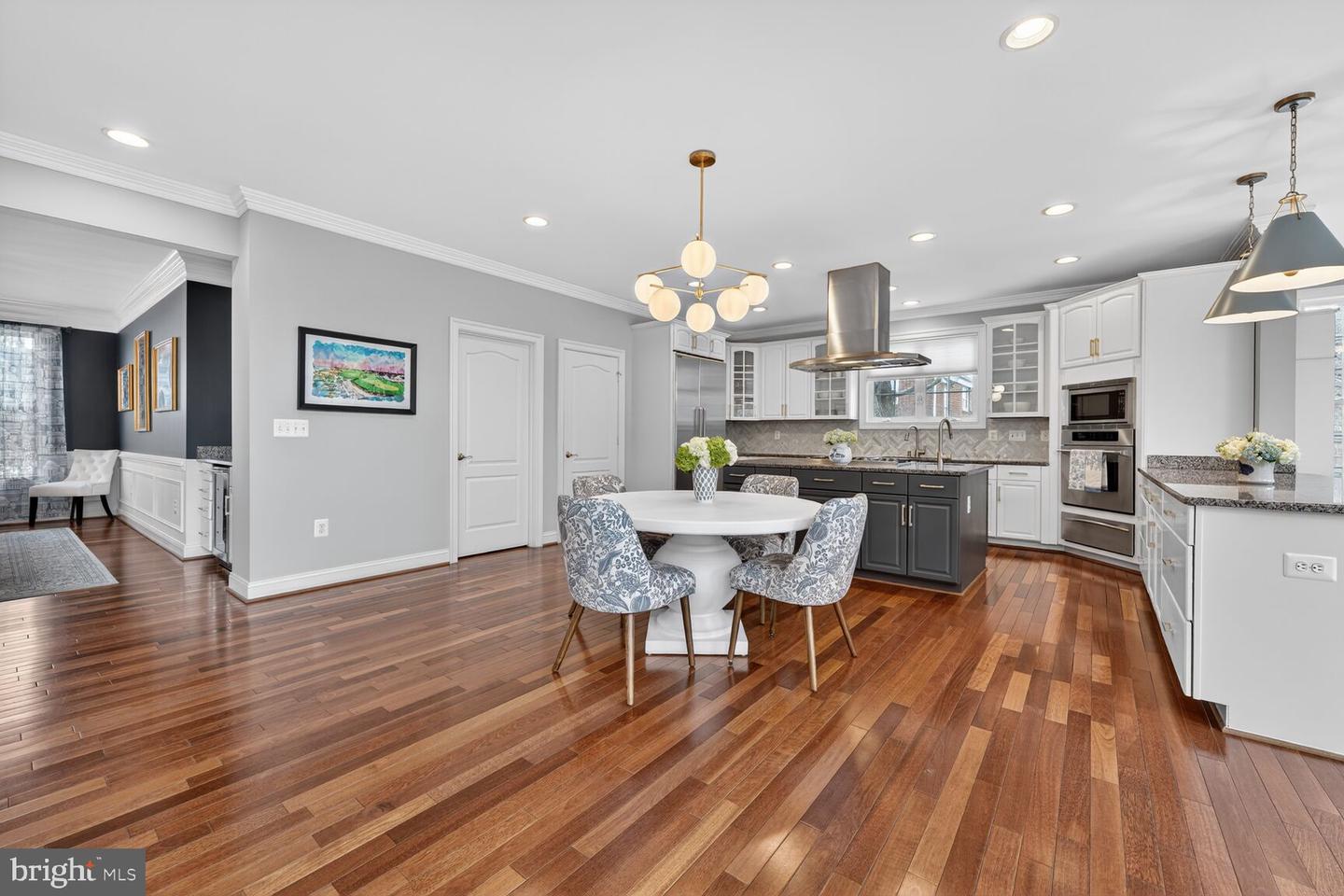 5501 36TH ST N, ARLINGTON, Virginia 22207, 5 Bedrooms Bedrooms, ,4 BathroomsBathrooms,Residential,For sale,5501 36TH ST N,VAAR2069066 MLS # VAAR2069066