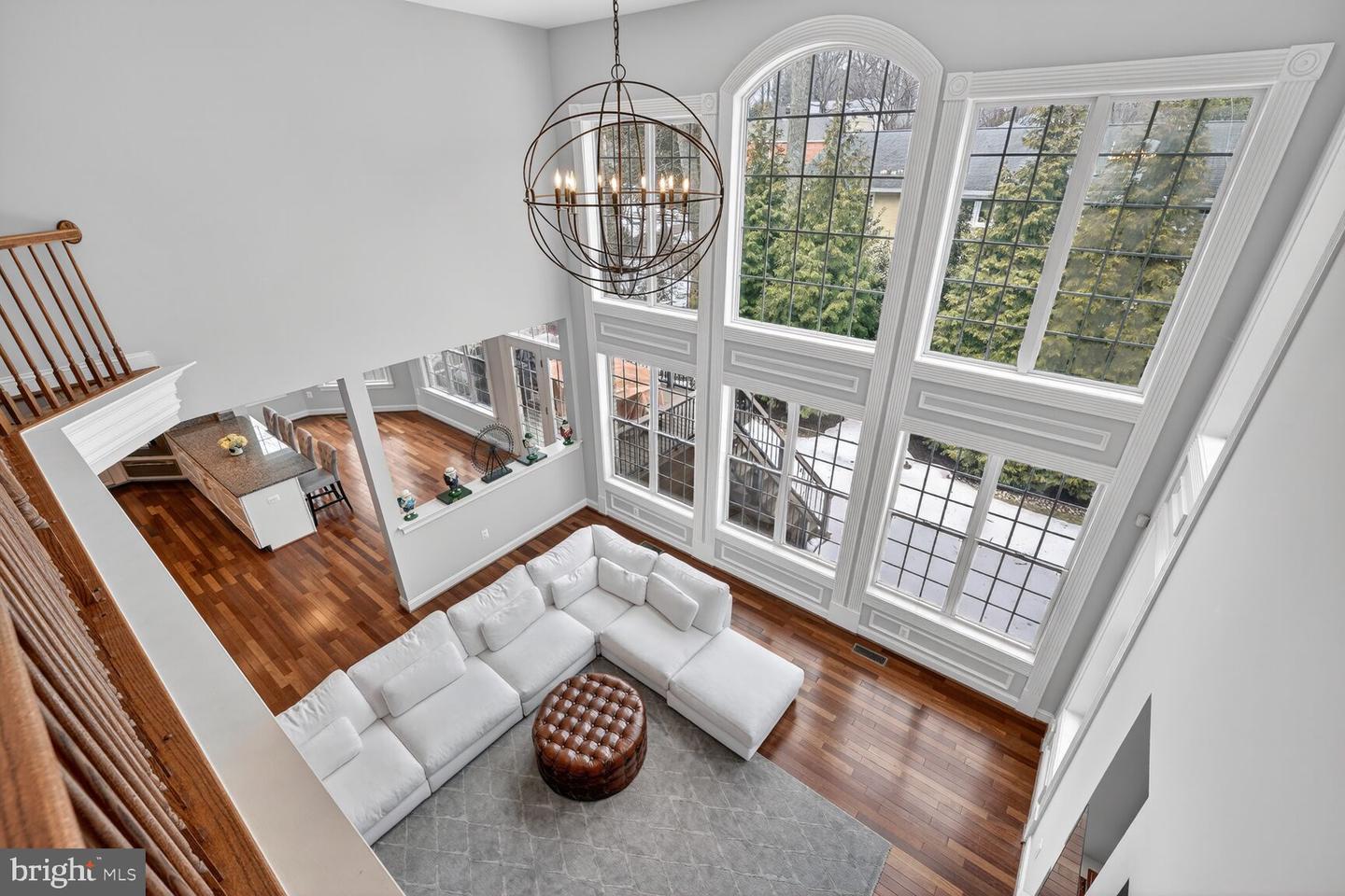 5501 36TH ST N, ARLINGTON, Virginia 22207, 5 Bedrooms Bedrooms, ,4 BathroomsBathrooms,Residential,For sale,5501 36TH ST N,VAAR2069066 MLS # VAAR2069066