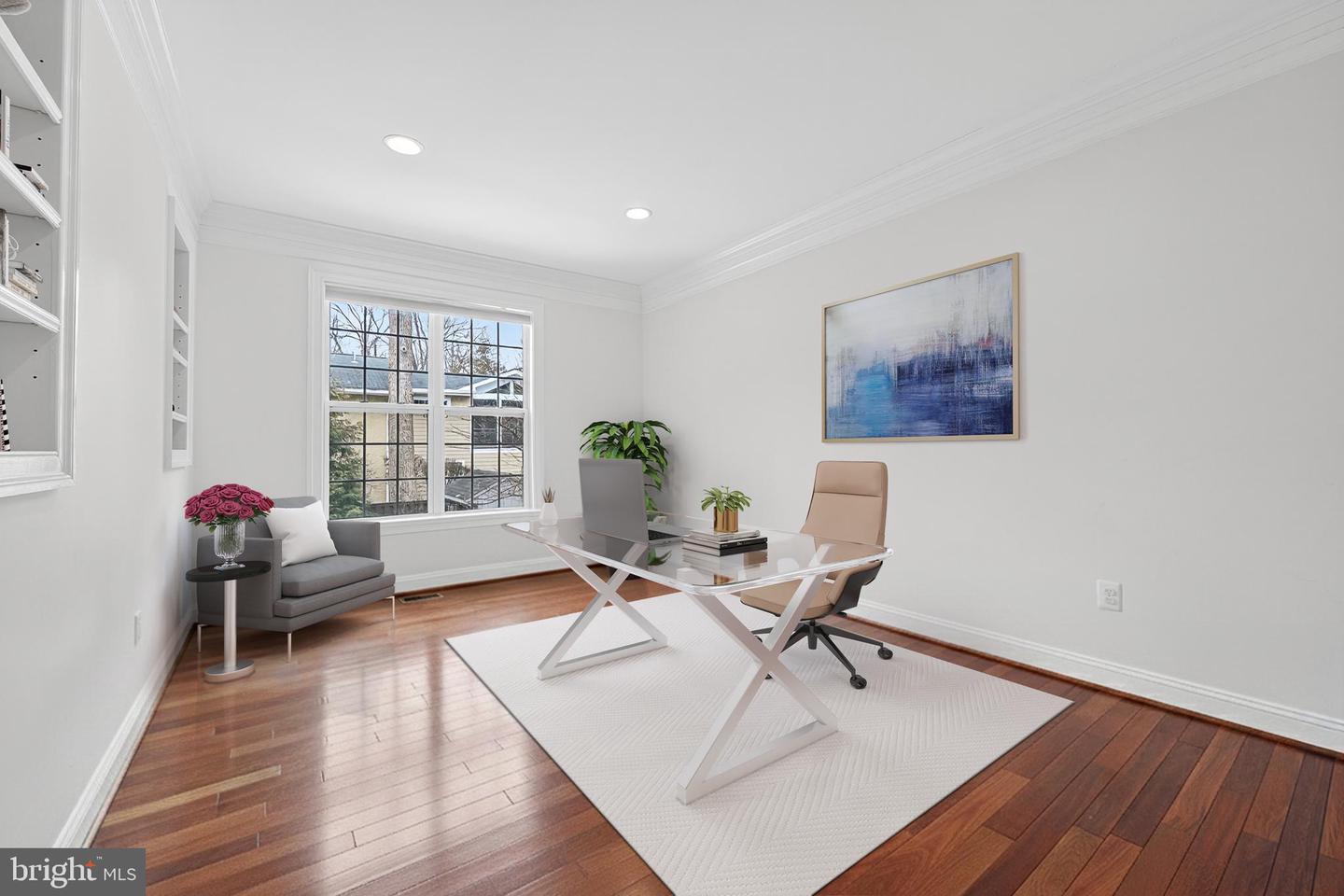 5501 36TH ST N, ARLINGTON, Virginia 22207, 5 Bedrooms Bedrooms, ,4 BathroomsBathrooms,Residential,For sale,5501 36TH ST N,VAAR2069066 MLS # VAAR2069066