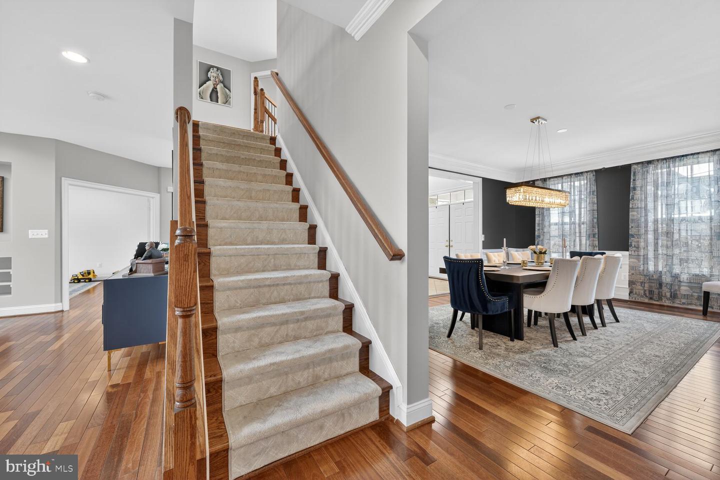 5501 36TH ST N, ARLINGTON, Virginia 22207, 5 Bedrooms Bedrooms, ,4 BathroomsBathrooms,Residential,For sale,5501 36TH ST N,VAAR2069066 MLS # VAAR2069066