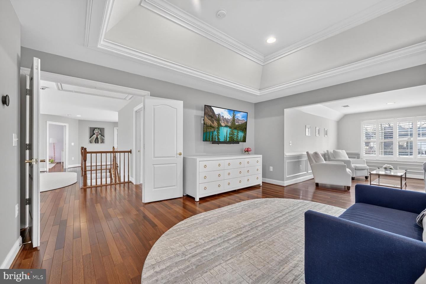 5501 36TH ST N, ARLINGTON, Virginia 22207, 5 Bedrooms Bedrooms, ,4 BathroomsBathrooms,Residential,For sale,5501 36TH ST N,VAAR2069066 MLS # VAAR2069066