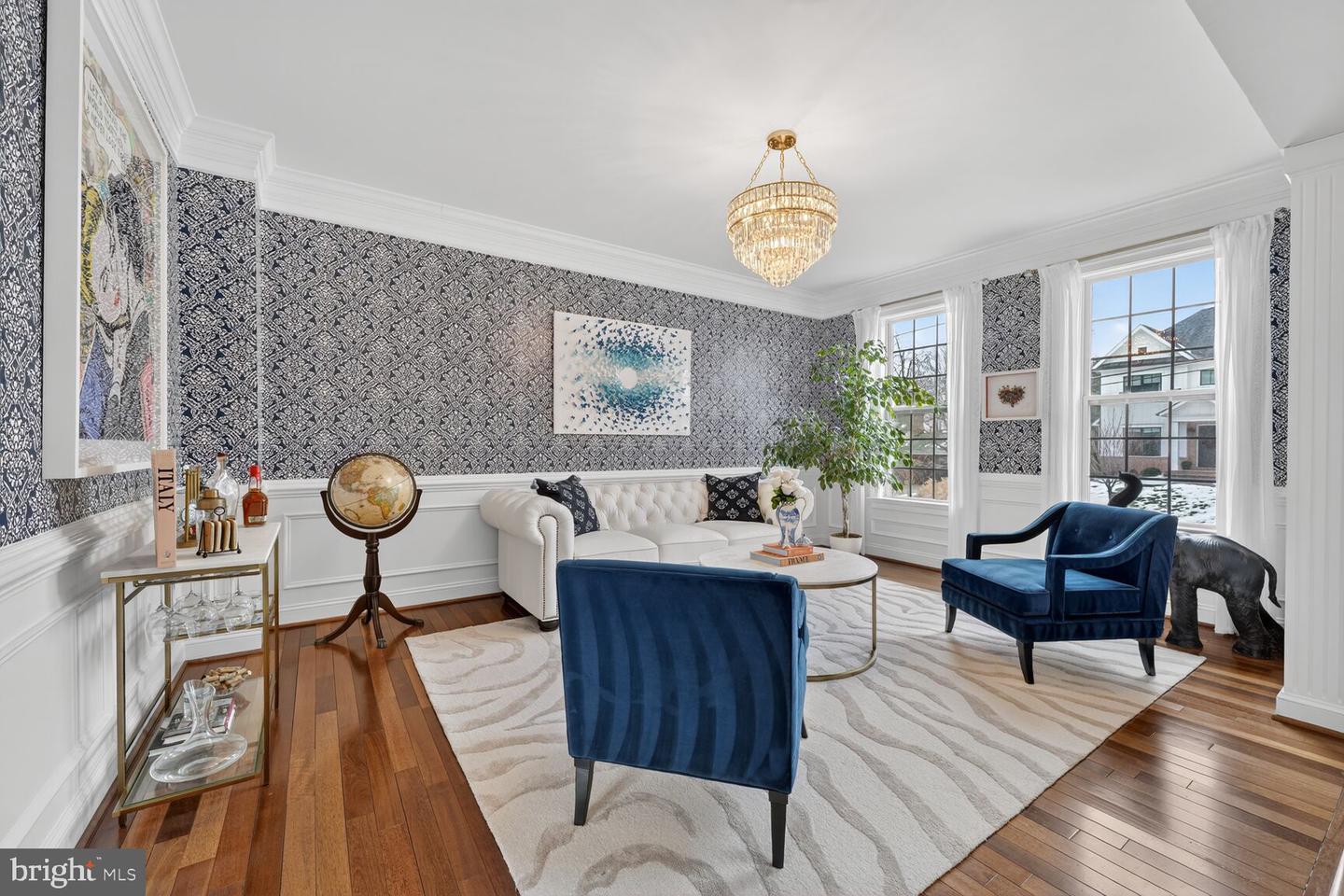 5501 36TH ST N, ARLINGTON, Virginia 22207, 5 Bedrooms Bedrooms, ,4 BathroomsBathrooms,Residential,For sale,5501 36TH ST N,VAAR2069066 MLS # VAAR2069066