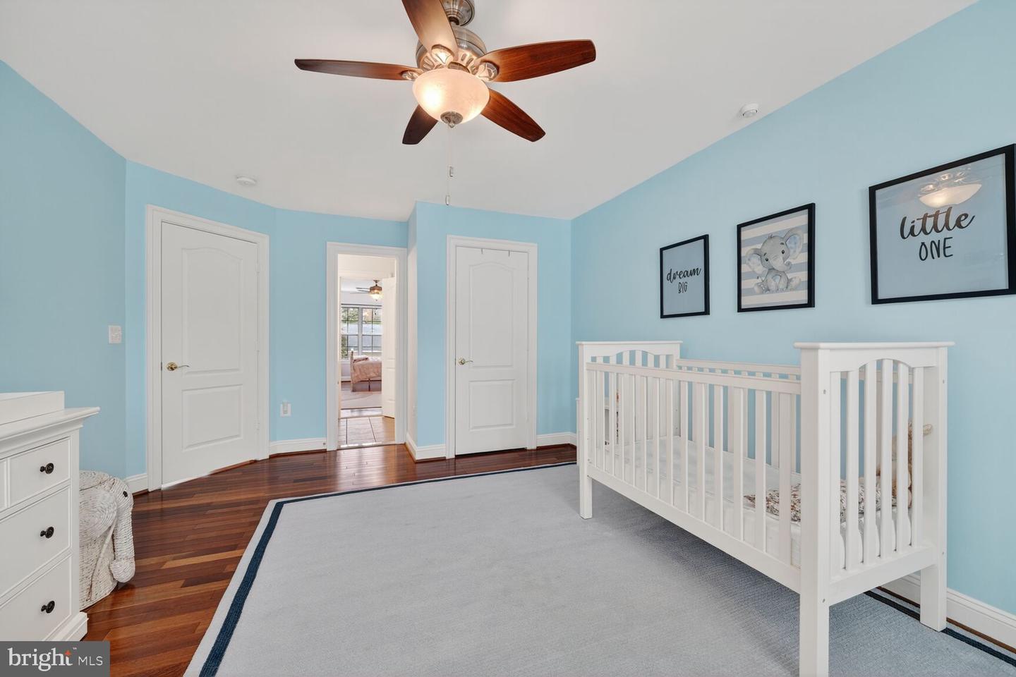 5501 36TH ST N, ARLINGTON, Virginia 22207, 5 Bedrooms Bedrooms, ,4 BathroomsBathrooms,Residential,For sale,5501 36TH ST N,VAAR2069066 MLS # VAAR2069066