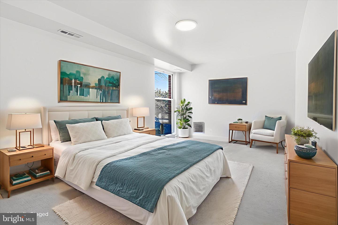 8300 TOBIN RD #23, ANNANDALE, Virginia 22003, 3 Bedrooms Bedrooms, ,2 BathroomsBathrooms,Residential,For sale,8300 TOBIN RD #23,VAFX2291730 MLS # VAFX2291730