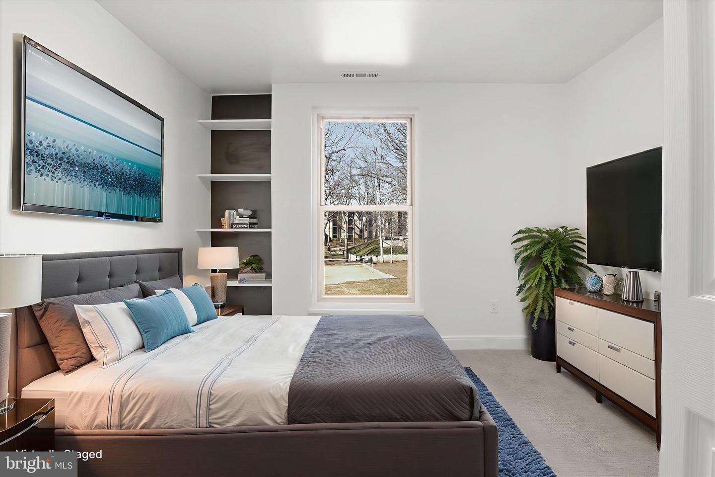 8300 TOBIN RD #23, ANNANDALE, Virginia 22003, 3 Bedrooms Bedrooms, ,2 BathroomsBathrooms,Residential,For sale,8300 TOBIN RD #23,VAFX2291730 MLS # VAFX2291730