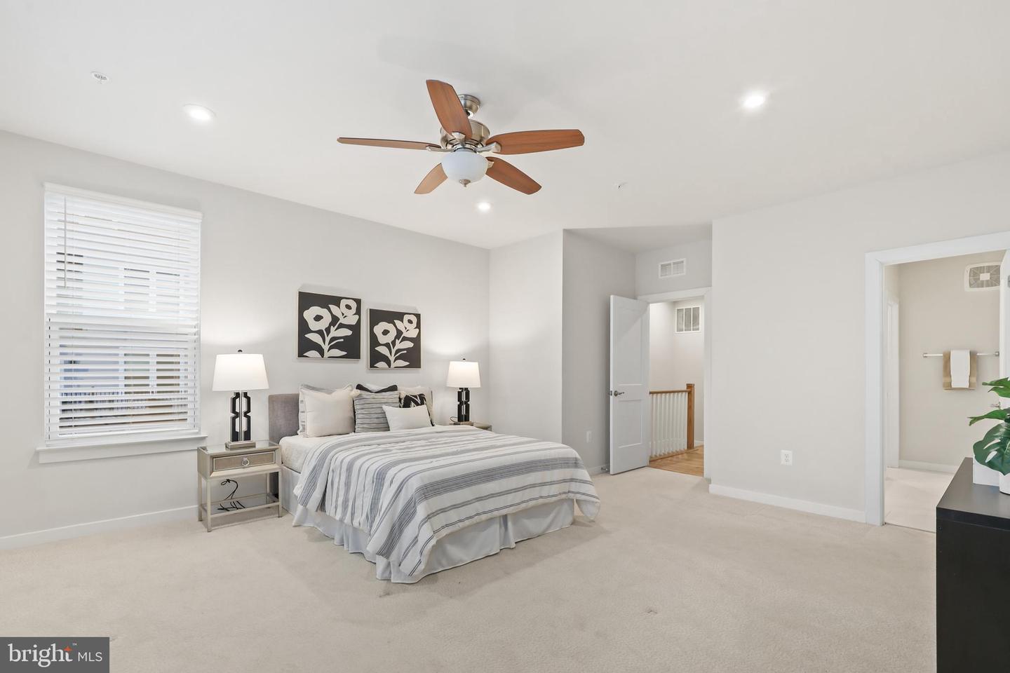 13621 DULLES TECHNOLOGY DR #151, HERNDON, Virginia 20171, 3 Bedrooms Bedrooms, ,2 BathroomsBathrooms,Residential,For sale,13621 DULLES TECHNOLOGY DR #151,VAFX2291742 MLS # VAFX2291742