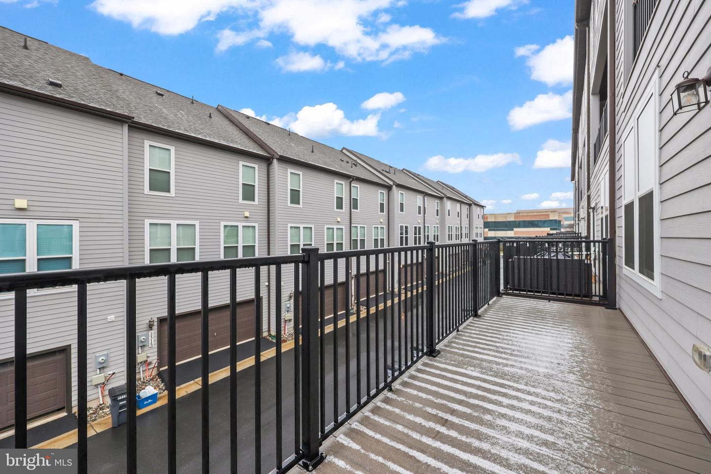 13621 DULLES TECHNOLOGY DR #151, HERNDON, Virginia 20171, 3 Bedrooms Bedrooms, ,2 BathroomsBathrooms,Residential,For sale,13621 DULLES TECHNOLOGY DR #151,VAFX2291742 MLS # VAFX2291742