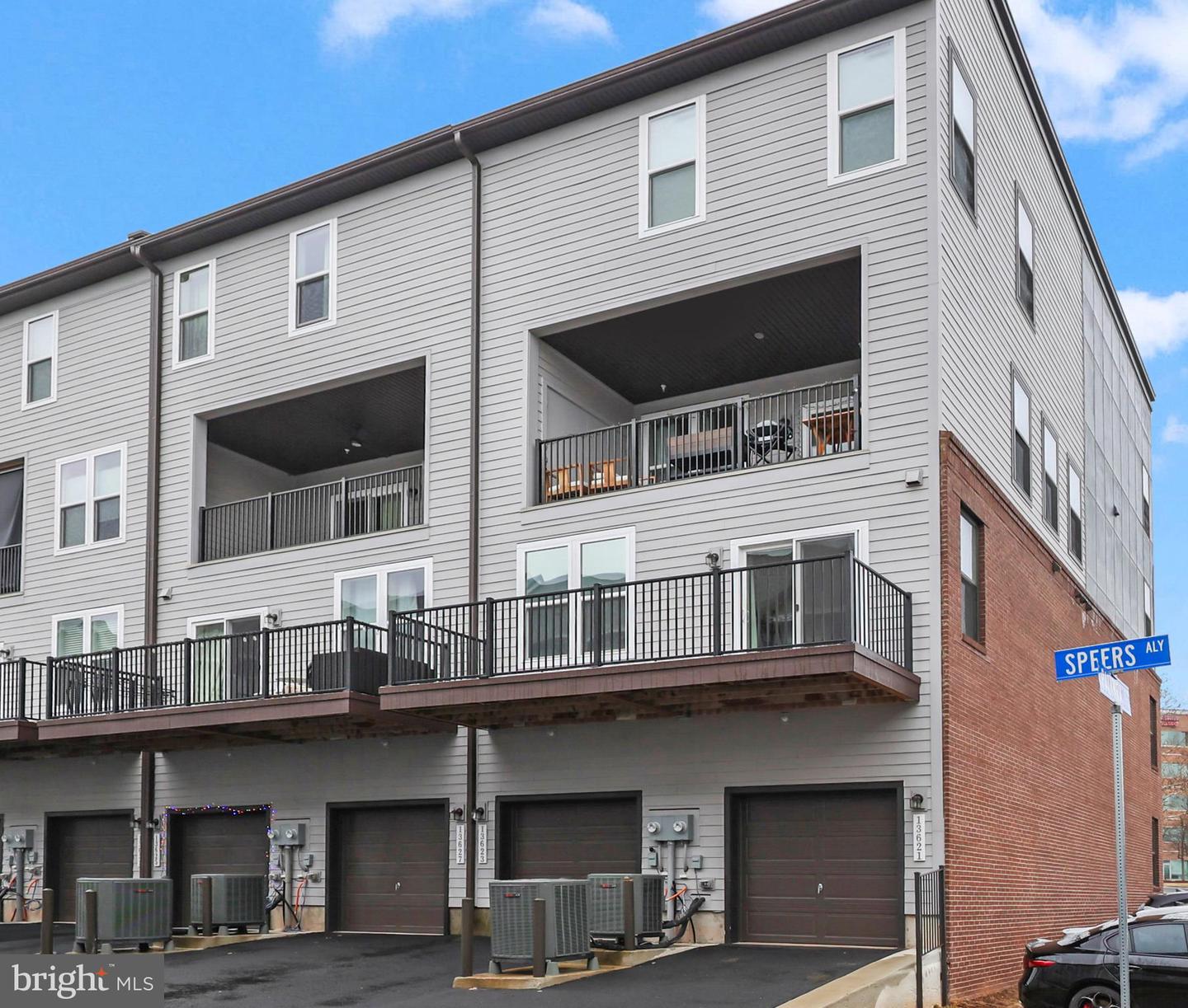 13621 DULLES TECHNOLOGY DR #151, HERNDON, Virginia 20171, 3 Bedrooms Bedrooms, ,2 BathroomsBathrooms,Residential,For sale,13621 DULLES TECHNOLOGY DR #151,VAFX2291742 MLS # VAFX2291742