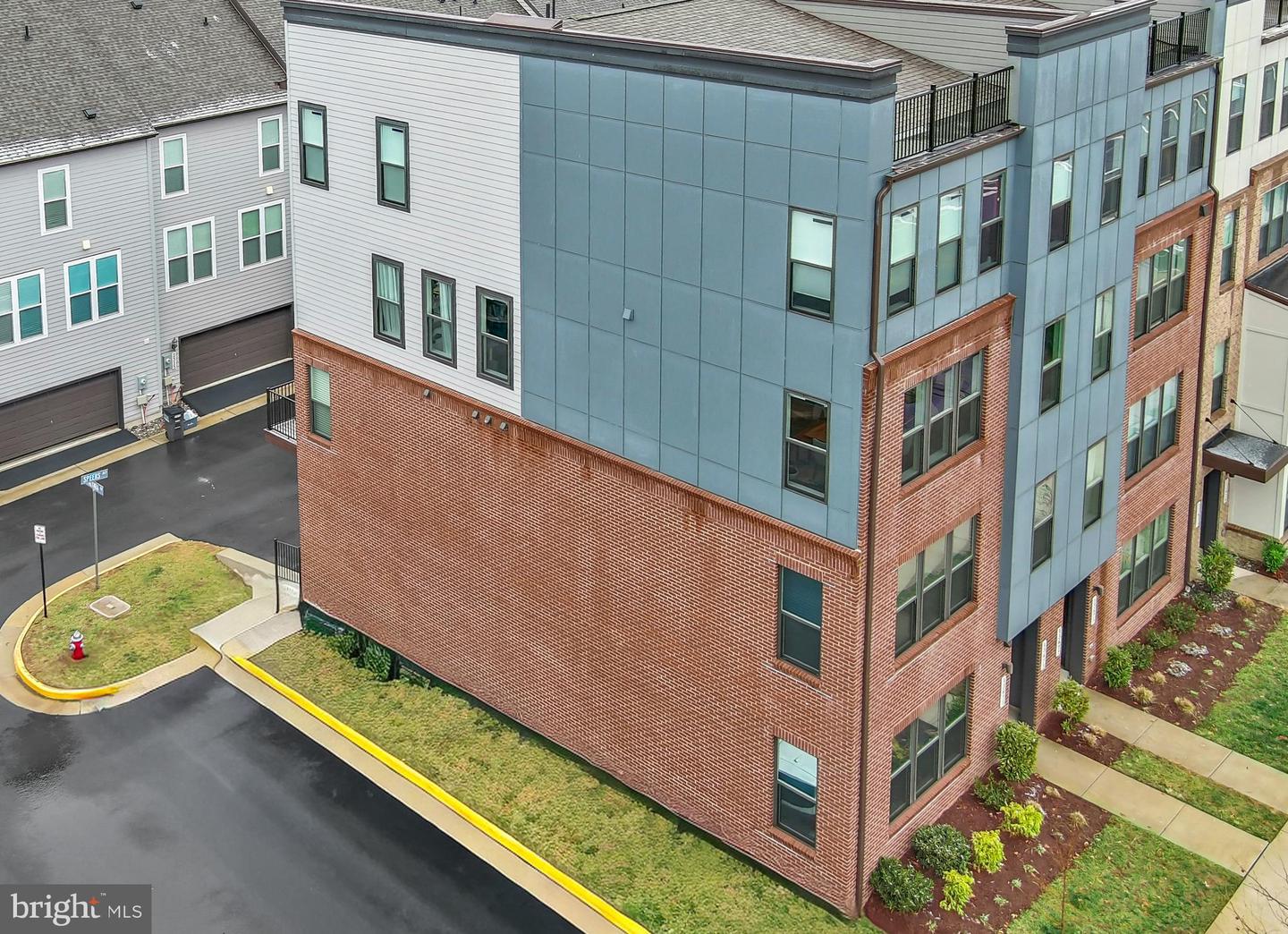 13621 DULLES TECHNOLOGY DR #151, HERNDON, Virginia 20171, 3 Bedrooms Bedrooms, ,2 BathroomsBathrooms,Residential,For sale,13621 DULLES TECHNOLOGY DR #151,VAFX2291742 MLS # VAFX2291742