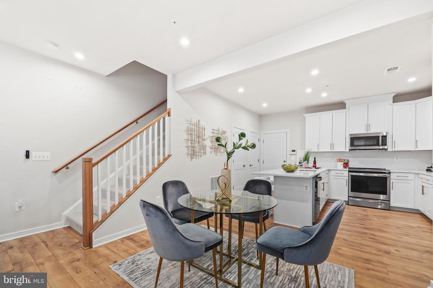 13621 DULLES TECHNOLOGY DR #151, HERNDON, Virginia 20171, 3 Bedrooms Bedrooms, ,2 BathroomsBathrooms,Residential,For sale,13621 DULLES TECHNOLOGY DR #151,VAFX2291742 MLS # VAFX2291742