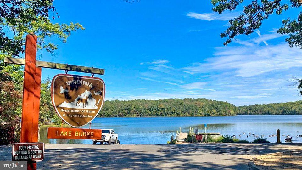 17460 WILSON ST, DUMFRIES, Virginia 22026, 4 Bedrooms Bedrooms, 10 Rooms Rooms,3 BathroomsBathrooms,Residential,For sale,17460 WILSON ST,VAPW2112808 MLS # VAPW2112808