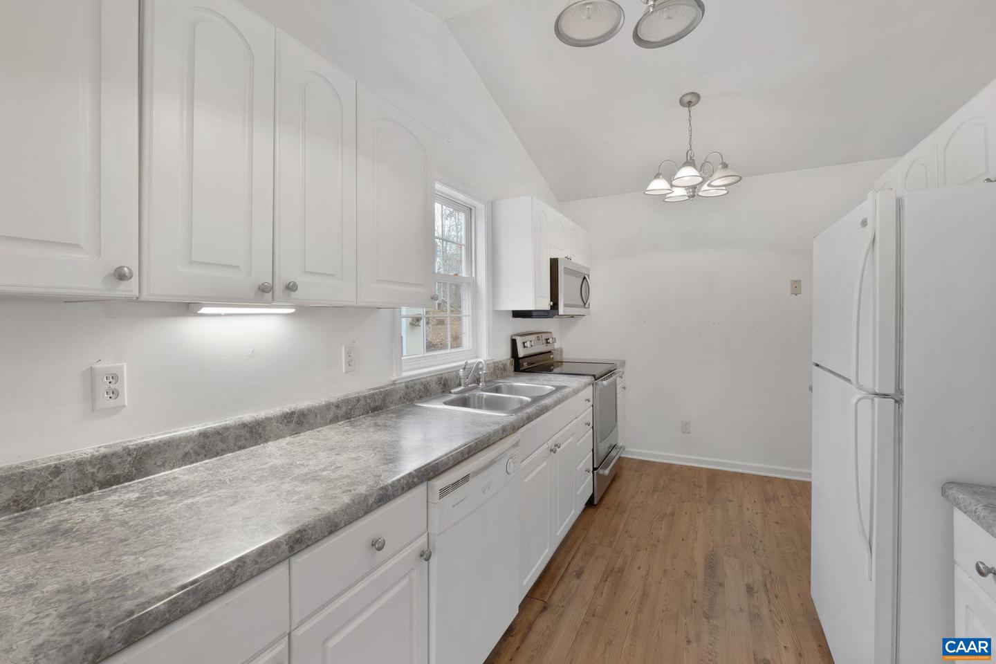 6 PINEHURST RD, PALMYRA, Virginia 22963, 2 Bedrooms Bedrooms, ,2 BathroomsBathrooms,Residential,For sale,6 PINEHURST RD,673439 MLS # 673439