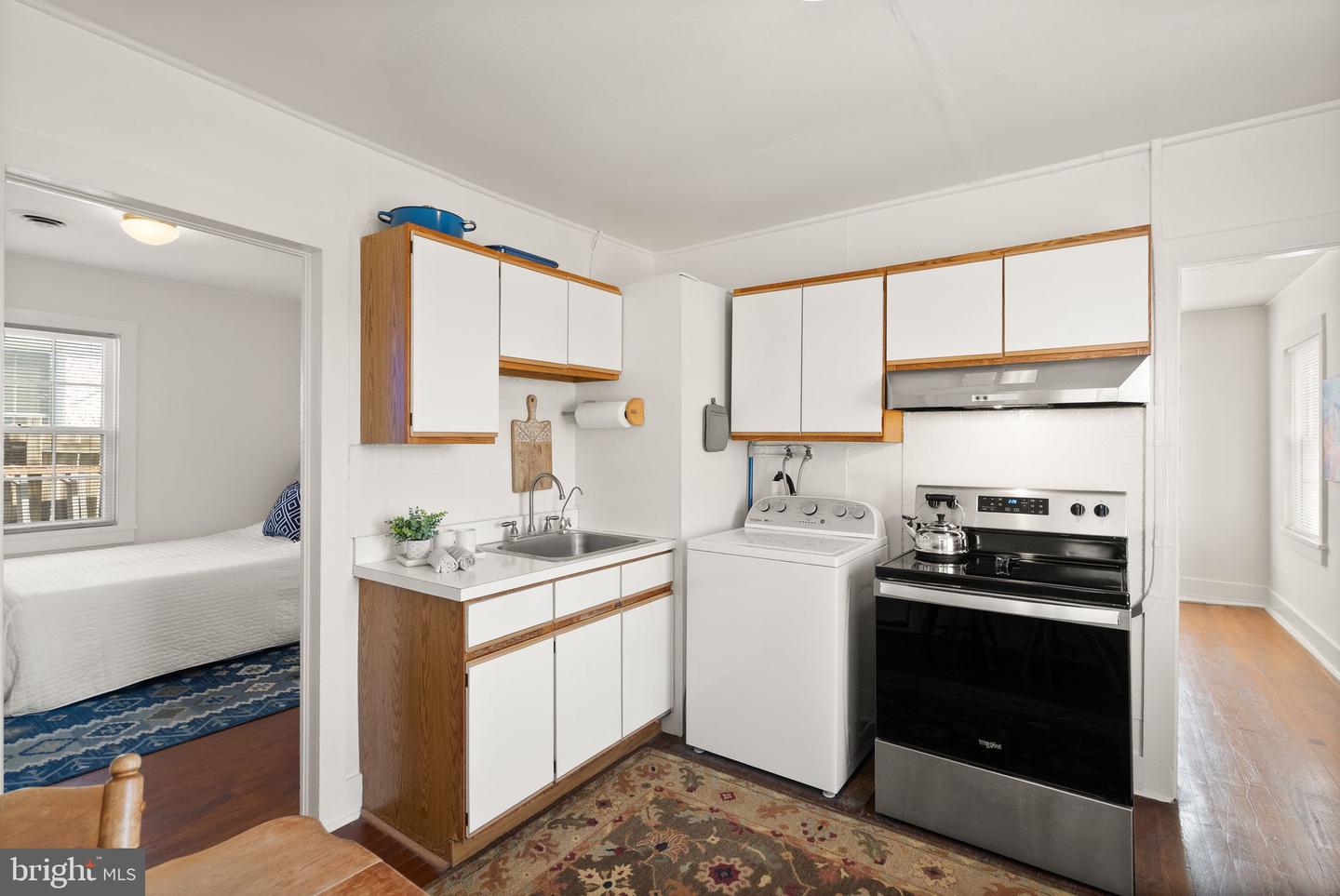 224 SOUTH ST SE, LEESBURG, Virginia 20175, 2 Bedrooms Bedrooms, ,1 BathroomBathrooms,Residential,For sale,224 SOUTH ST SE,VALO2116248 MLS # VALO2116248