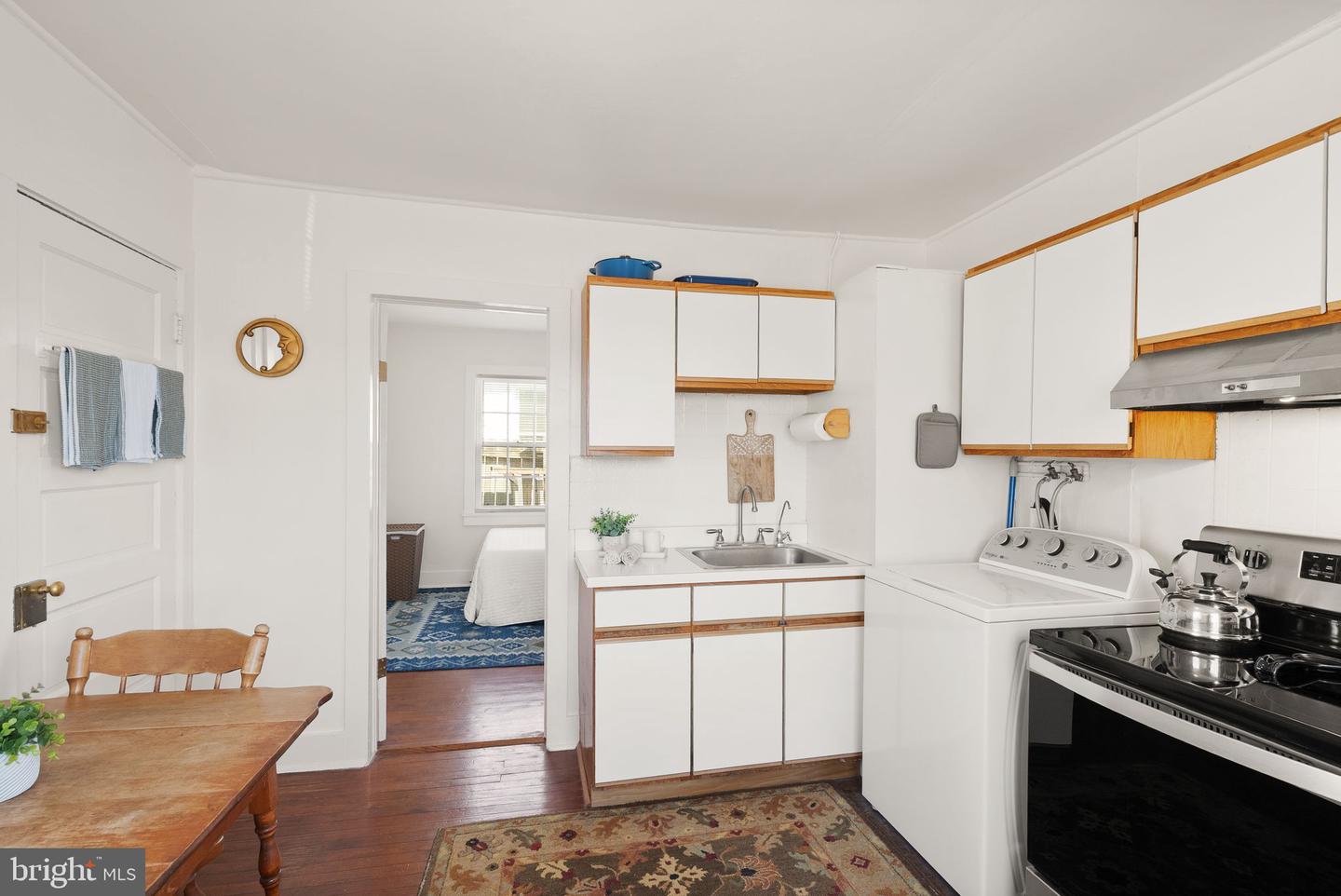 224 SOUTH ST SE, LEESBURG, Virginia 20175, 2 Bedrooms Bedrooms, ,1 BathroomBathrooms,Residential,For sale,224 SOUTH ST SE,VALO2116248 MLS # VALO2116248