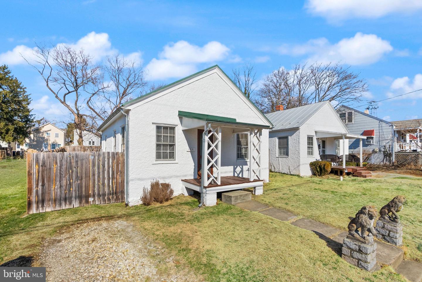 224 SOUTH ST SE, LEESBURG, Virginia 20175, 2 Bedrooms Bedrooms, ,1 BathroomBathrooms,Residential,For sale,224 SOUTH ST SE,VALO2116248 MLS # VALO2116248