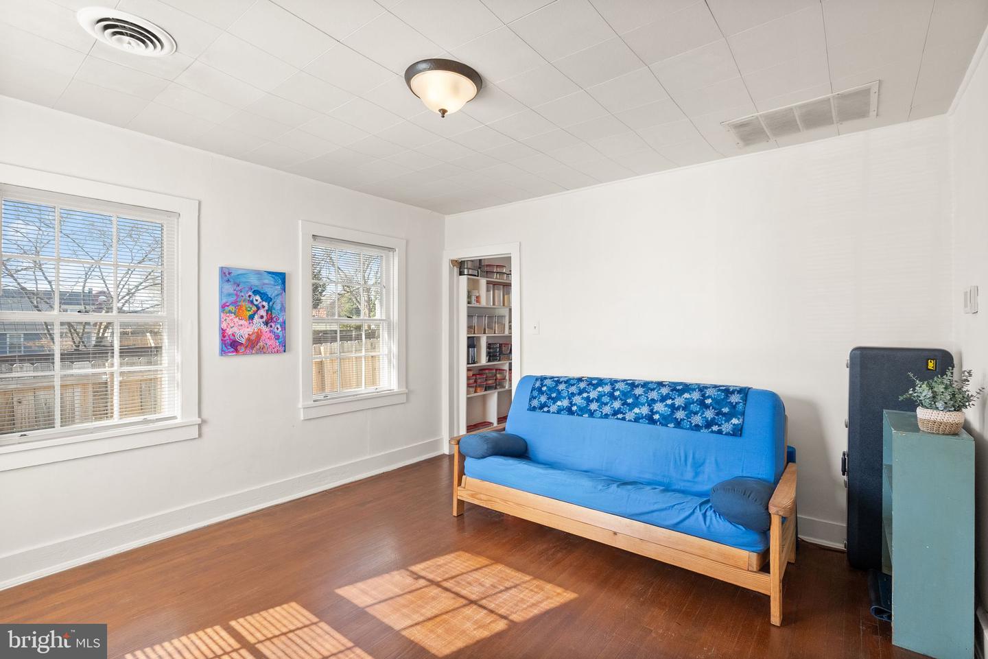 224 SOUTH ST SE, LEESBURG, Virginia 20175, 2 Bedrooms Bedrooms, ,1 BathroomBathrooms,Residential,For sale,224 SOUTH ST SE,VALO2116248 MLS # VALO2116248