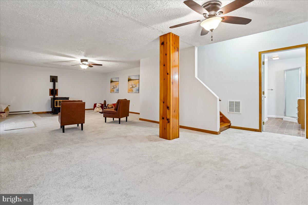 16071 DEER PARK DR, DUMFRIES, Virginia 22025, 4 Bedrooms Bedrooms, ,3 BathroomsBathrooms,Residential,For sale,16071 DEER PARK DR,VAPW2112826 MLS # VAPW2112826