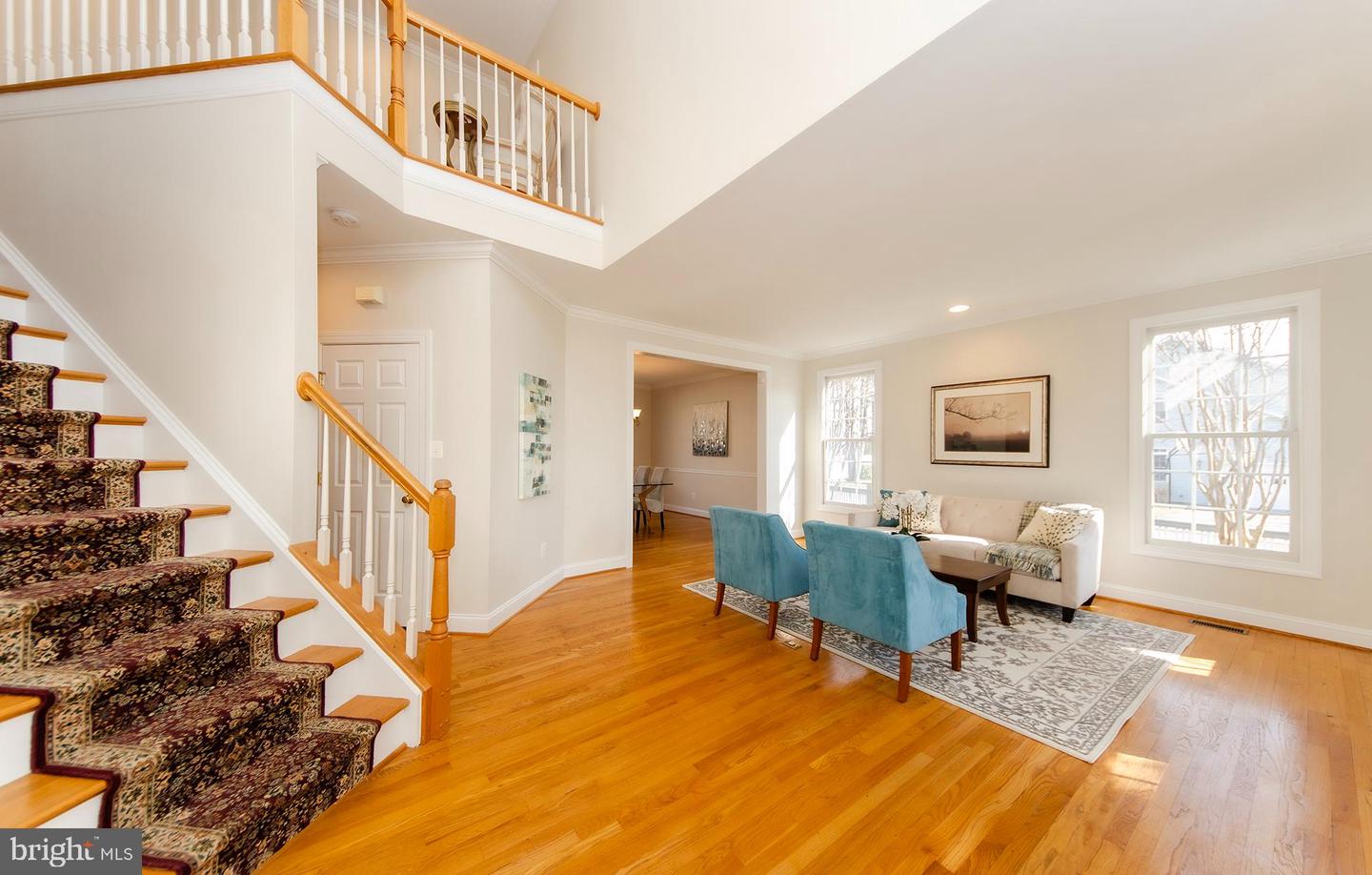 6401 29TH ST N, ARLINGTON, Virginia 22207, 5 Bedrooms Bedrooms, ,4 BathroomsBathrooms,Residential,For sale,6401 29TH ST N,VAAR2069086 MLS # VAAR2069086