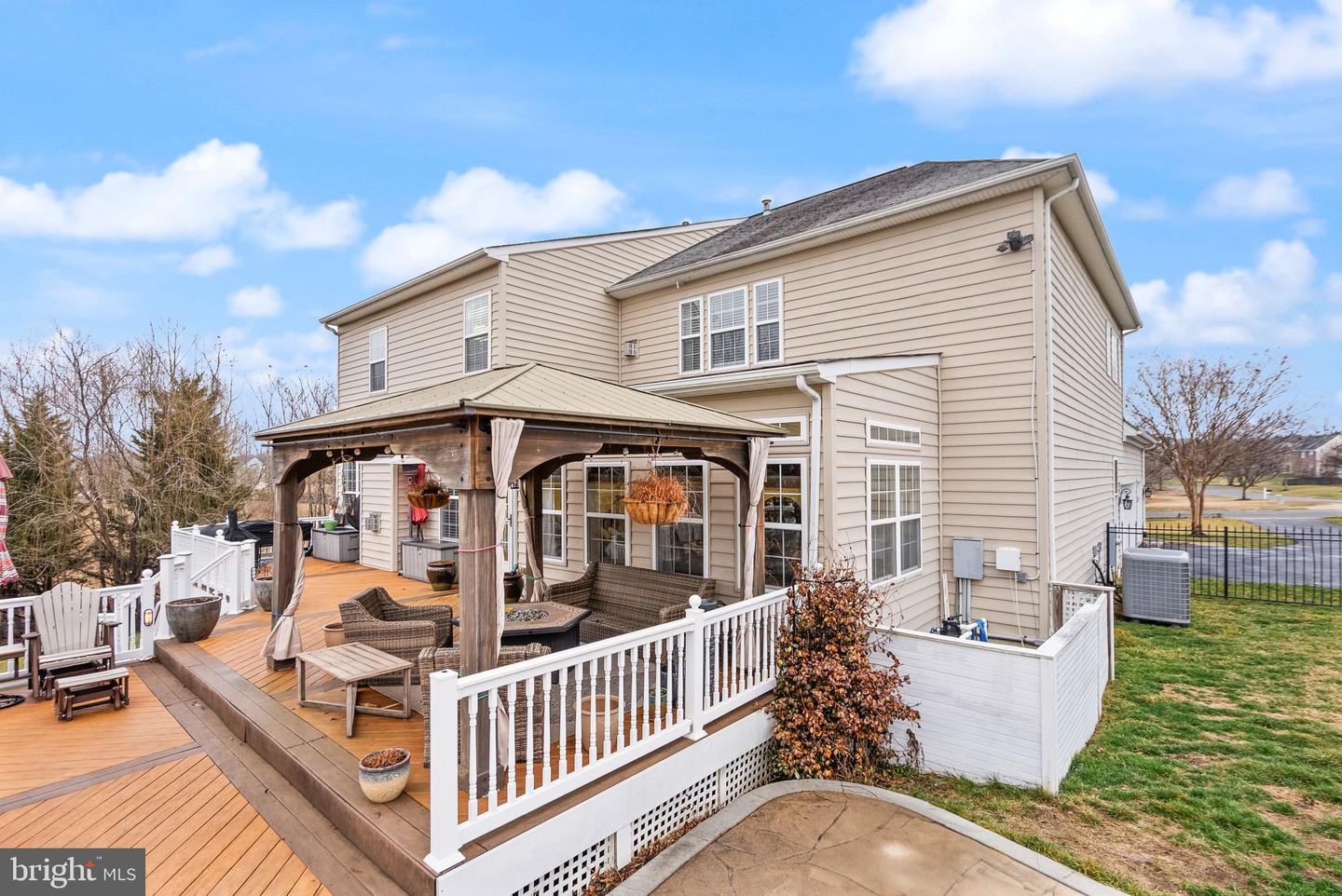 23 ADRIAN WAY, FREDERICKSBURG, Virginia 22405, 5 Bedrooms Bedrooms, ,4 BathroomsBathrooms,Residential,For sale,23 ADRIAN WAY,VAST2046282 MLS # VAST2046282