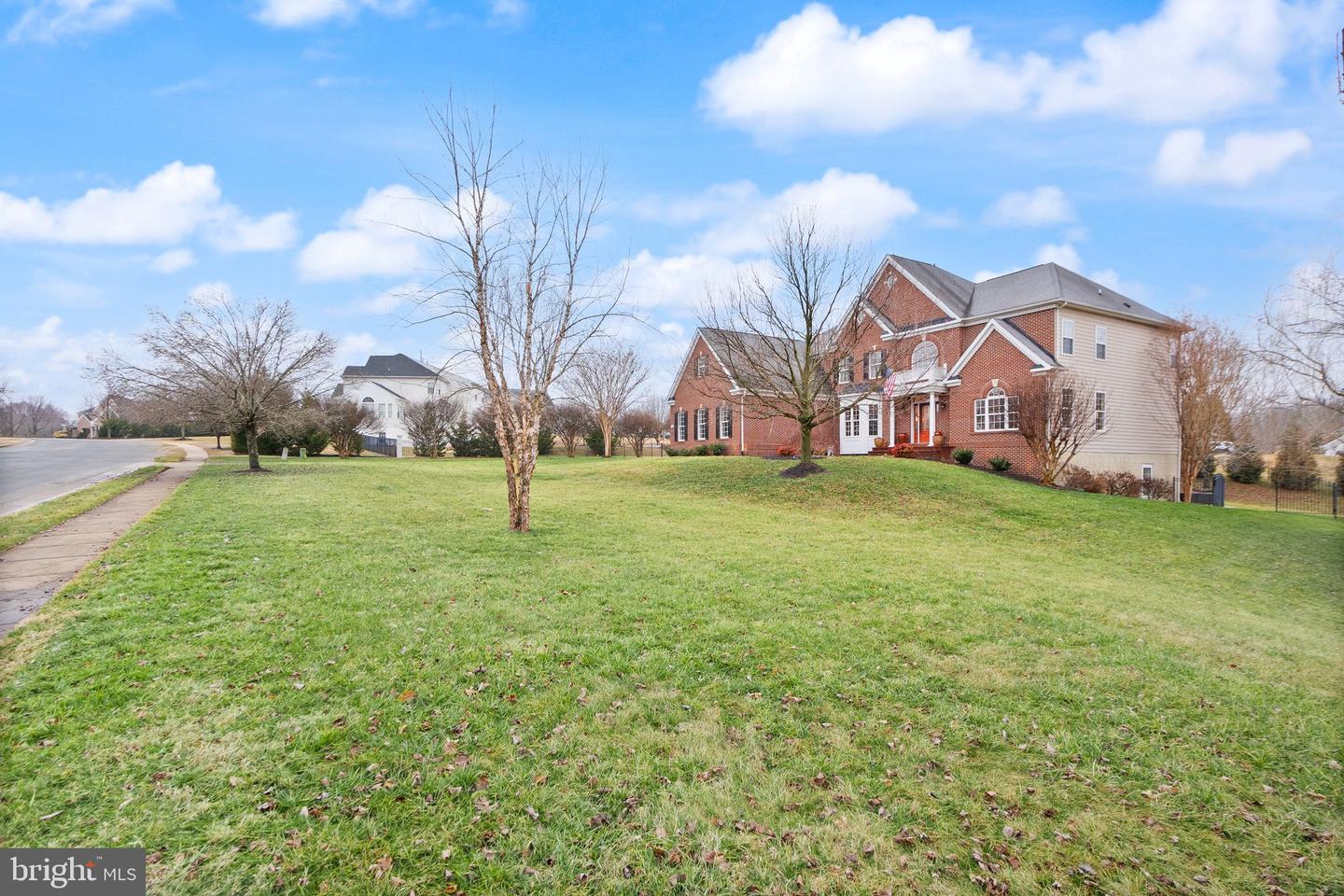 23 ADRIAN WAY, FREDERICKSBURG, Virginia 22405, 5 Bedrooms Bedrooms, ,4 BathroomsBathrooms,Residential,For sale,23 ADRIAN WAY,VAST2046282 MLS # VAST2046282