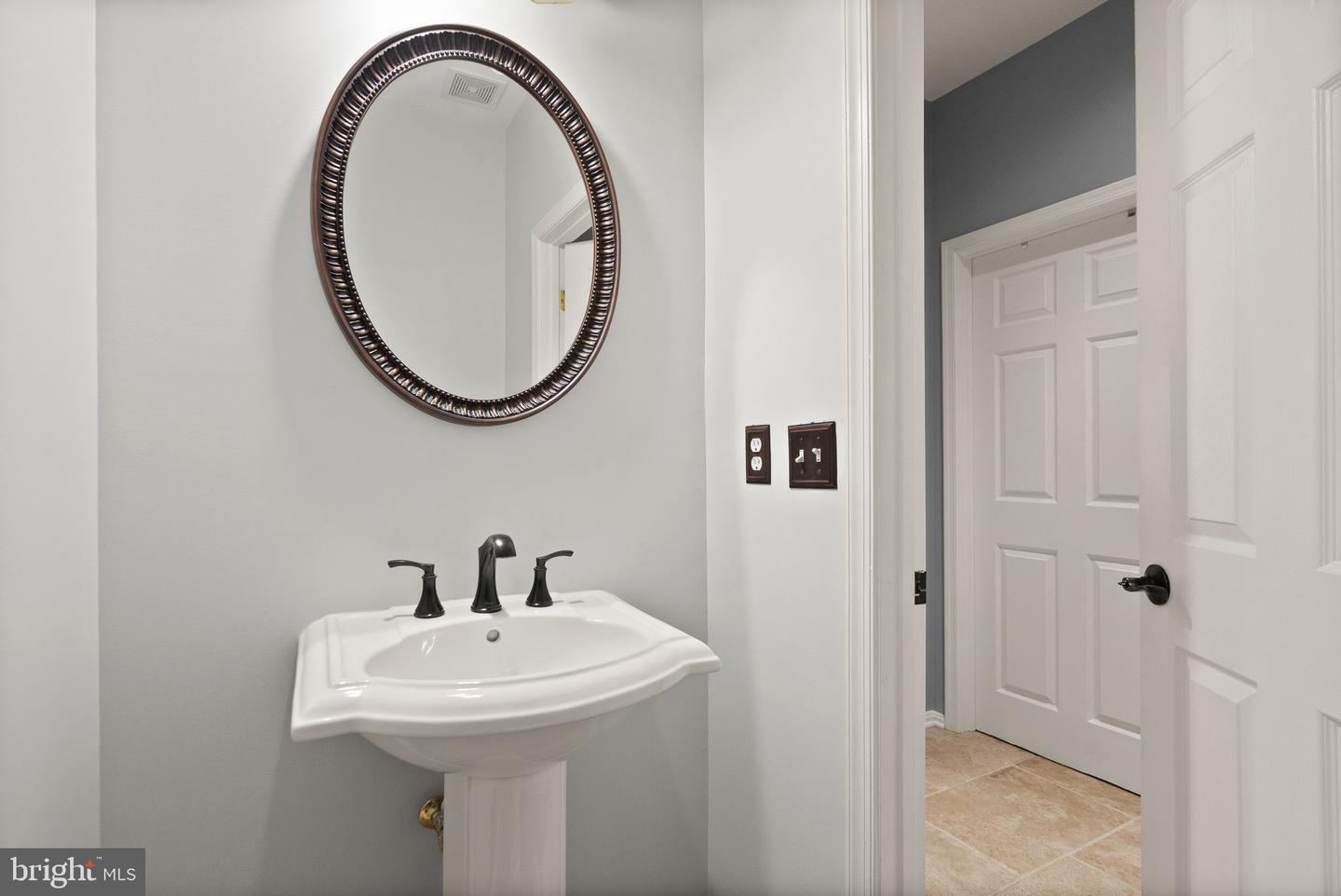 23 ADRIAN WAY, FREDERICKSBURG, Virginia 22405, 5 Bedrooms Bedrooms, ,4 BathroomsBathrooms,Residential,For sale,23 ADRIAN WAY,VAST2046282 MLS # VAST2046282