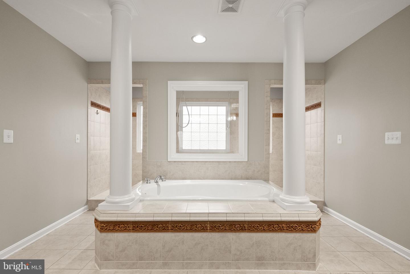 23 ADRIAN WAY, FREDERICKSBURG, Virginia 22405, 5 Bedrooms Bedrooms, ,4 BathroomsBathrooms,Residential,For sale,23 ADRIAN WAY,VAST2046282 MLS # VAST2046282