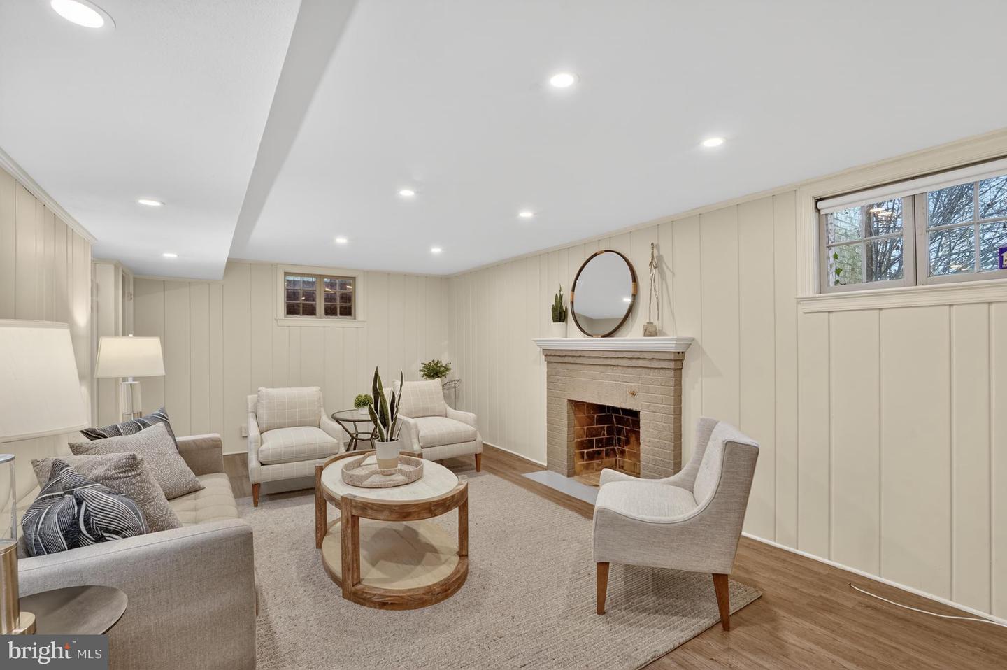 4353 VERPLANCK PL NW, WASHINGTON, District Of Columbia 20016, 3 Bedrooms Bedrooms, ,2 BathroomsBathrooms,Residential,For sale,4353 VERPLANCK PL NW,DCDC2246972 MLS # DCDC2246972