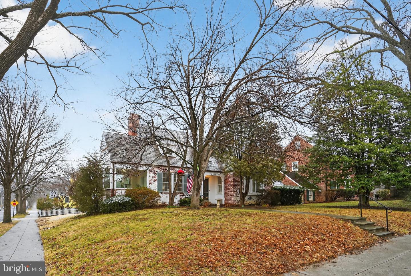 4353 VERPLANCK PL NW, WASHINGTON, District Of Columbia 20016, 3 Bedrooms Bedrooms, ,2 BathroomsBathrooms,Residential,For sale,4353 VERPLANCK PL NW,DCDC2246972 MLS # DCDC2246972