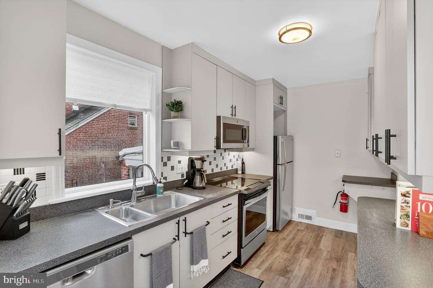 4353 VERPLANCK PL NW, WASHINGTON, District Of Columbia 20016, 3 Bedrooms Bedrooms, ,2 BathroomsBathrooms,Residential,For sale,4353 VERPLANCK PL NW,DCDC2246972 MLS # DCDC2246972