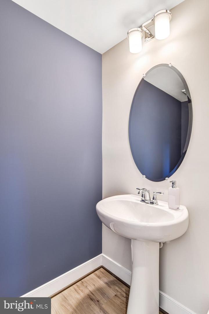 43199 DOGAN RIDGE PL, CENTREVILLE, Virginia 20120, 5 Bedrooms Bedrooms, 22 Rooms Rooms,6 BathroomsBathrooms,Residential,For sale,43199 DOGAN RIDGE PL,VALO2116328 MLS # VALO2116328