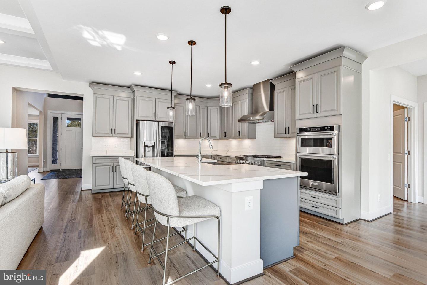 43199 DOGAN RIDGE PL, CENTREVILLE, Virginia 20120, 5 Bedrooms Bedrooms, 22 Rooms Rooms,6 BathroomsBathrooms,Residential,For sale,43199 DOGAN RIDGE PL,VALO2116328 MLS # VALO2116328