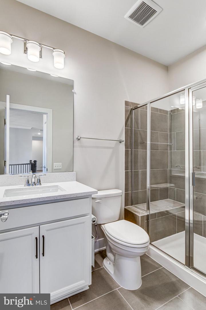 43199 DOGAN RIDGE PL, CENTREVILLE, Virginia 20120, 5 Bedrooms Bedrooms, 22 Rooms Rooms,6 BathroomsBathrooms,Residential,For sale,43199 DOGAN RIDGE PL,VALO2116328 MLS # VALO2116328