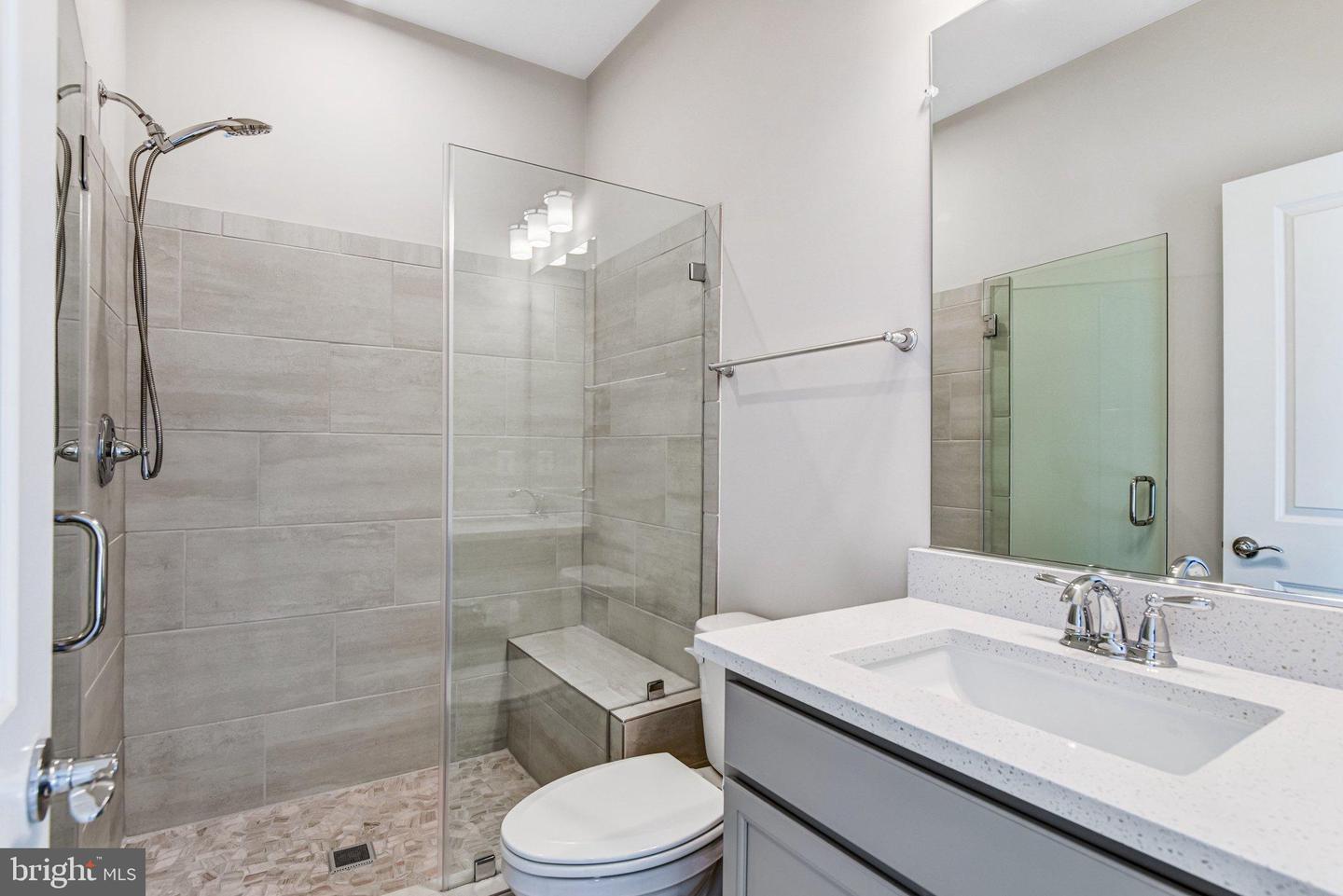 43199 DOGAN RIDGE PL, CENTREVILLE, Virginia 20120, 5 Bedrooms Bedrooms, 22 Rooms Rooms,6 BathroomsBathrooms,Residential,For sale,43199 DOGAN RIDGE PL,VALO2116328 MLS # VALO2116328