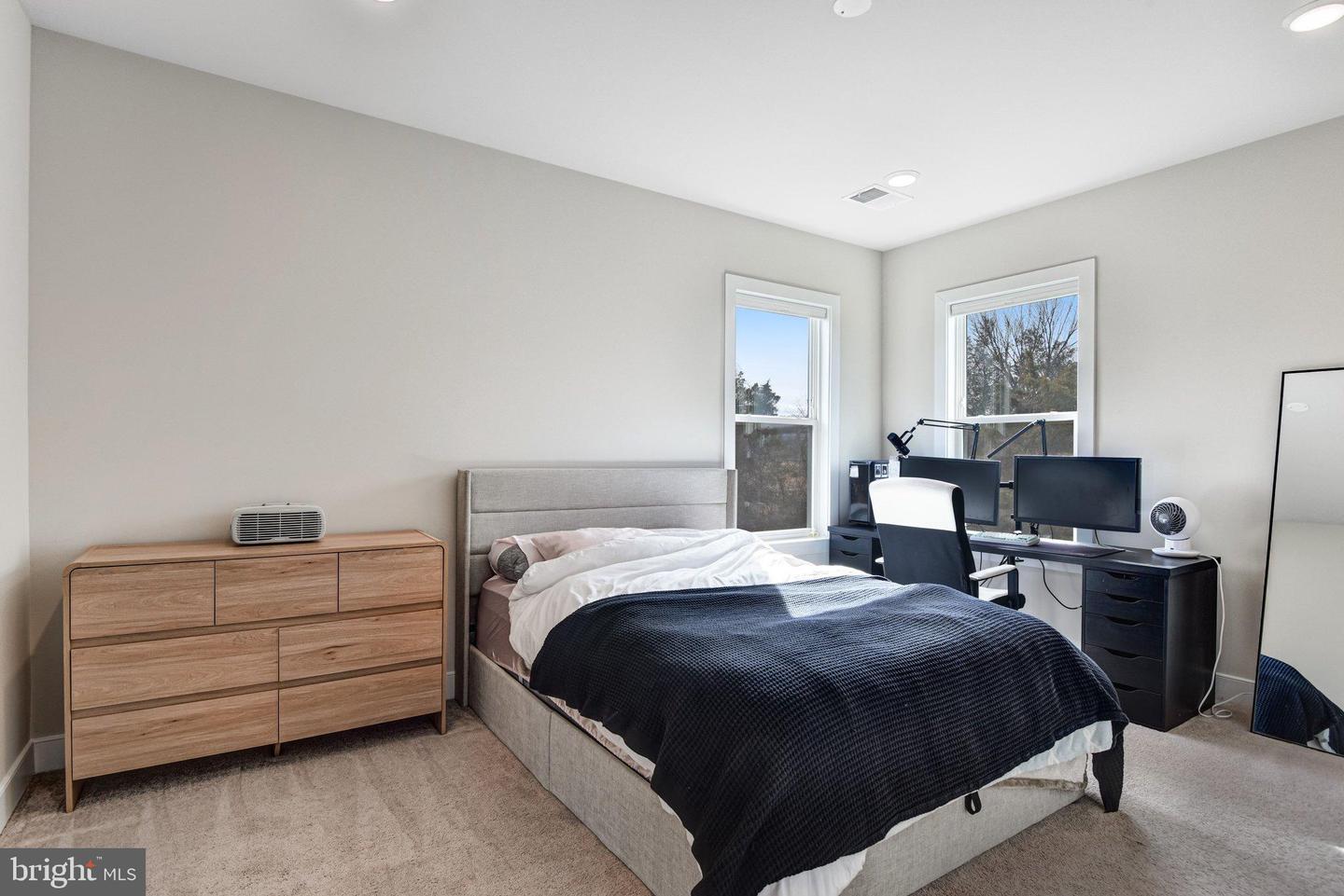 43199 DOGAN RIDGE PL, CENTREVILLE, Virginia 20120, 5 Bedrooms Bedrooms, 22 Rooms Rooms,6 BathroomsBathrooms,Residential,For sale,43199 DOGAN RIDGE PL,VALO2116328 MLS # VALO2116328