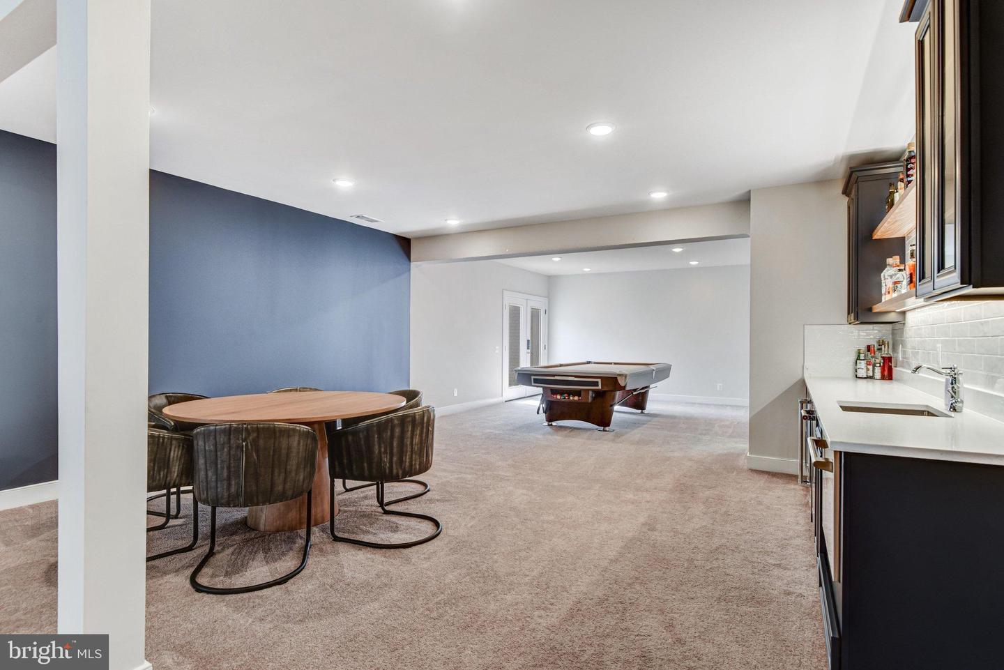 43199 DOGAN RIDGE PL, CENTREVILLE, Virginia 20120, 5 Bedrooms Bedrooms, 22 Rooms Rooms,6 BathroomsBathrooms,Residential,For sale,43199 DOGAN RIDGE PL,VALO2116328 MLS # VALO2116328