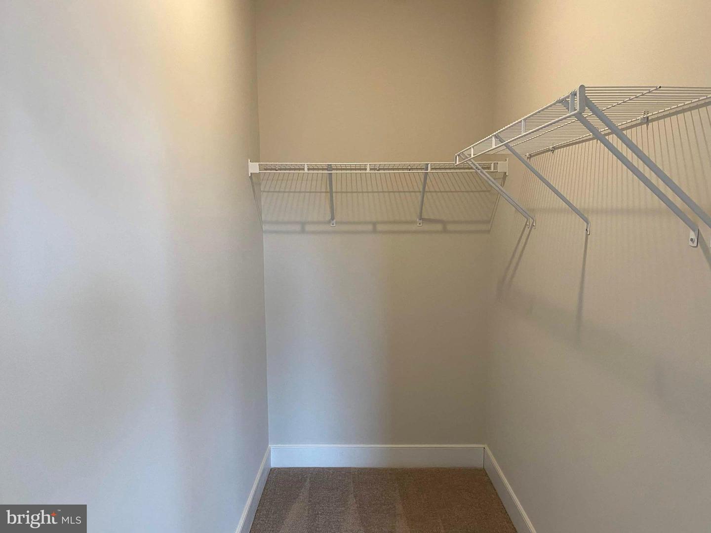 43199 DOGAN RIDGE PL, CENTREVILLE, Virginia 20120, 5 Bedrooms Bedrooms, 22 Rooms Rooms,6 BathroomsBathrooms,Residential,For sale,43199 DOGAN RIDGE PL,VALO2116328 MLS # VALO2116328