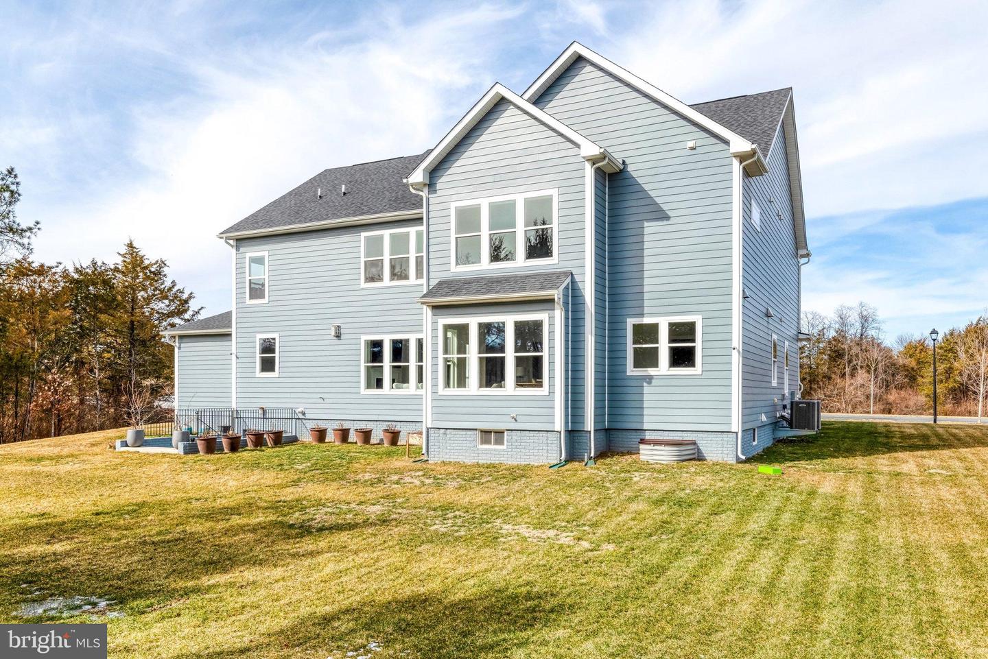 43199 DOGAN RIDGE PL, CENTREVILLE, Virginia 20120, 5 Bedrooms Bedrooms, 22 Rooms Rooms,6 BathroomsBathrooms,Residential,For sale,43199 DOGAN RIDGE PL,VALO2116328 MLS # VALO2116328