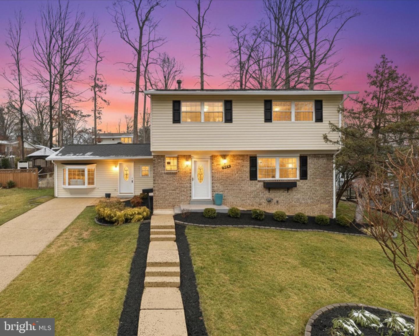 5519 YORKSHIRE ST, SPRINGFIELD, Virginia 22151, 5 Bedrooms Bedrooms, ,4 BathroomsBathrooms,Residential,For sale,5519 YORKSHIRE ST,VAFX2291934 MLS # VAFX2291934