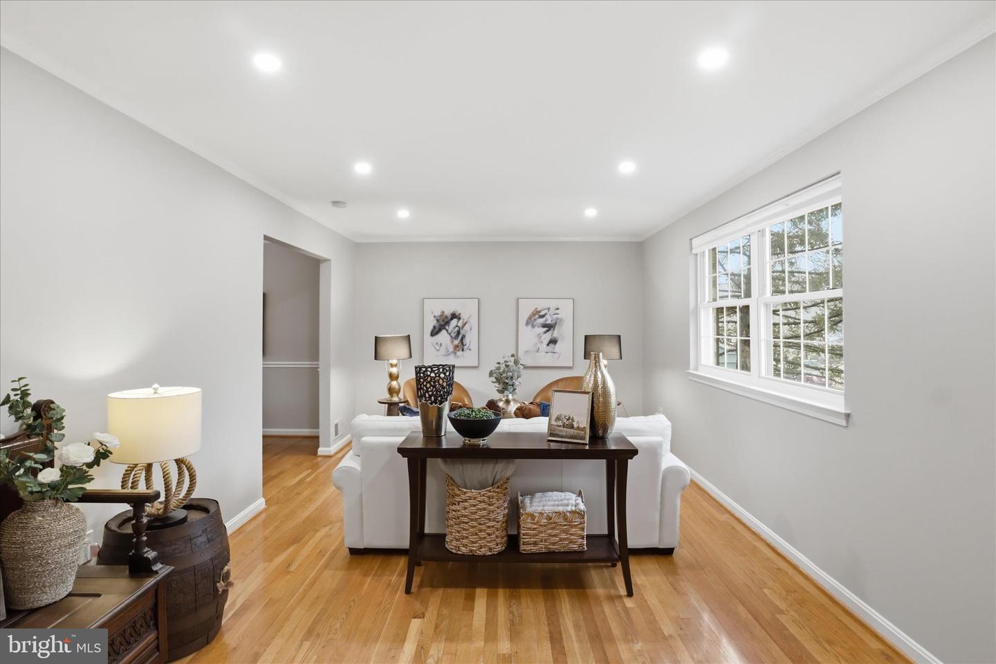 5519 YORKSHIRE ST, SPRINGFIELD, Virginia 22151, 5 Bedrooms Bedrooms, ,4 BathroomsBathrooms,Residential,For sale,5519 YORKSHIRE ST,VAFX2291934 MLS # VAFX2291934