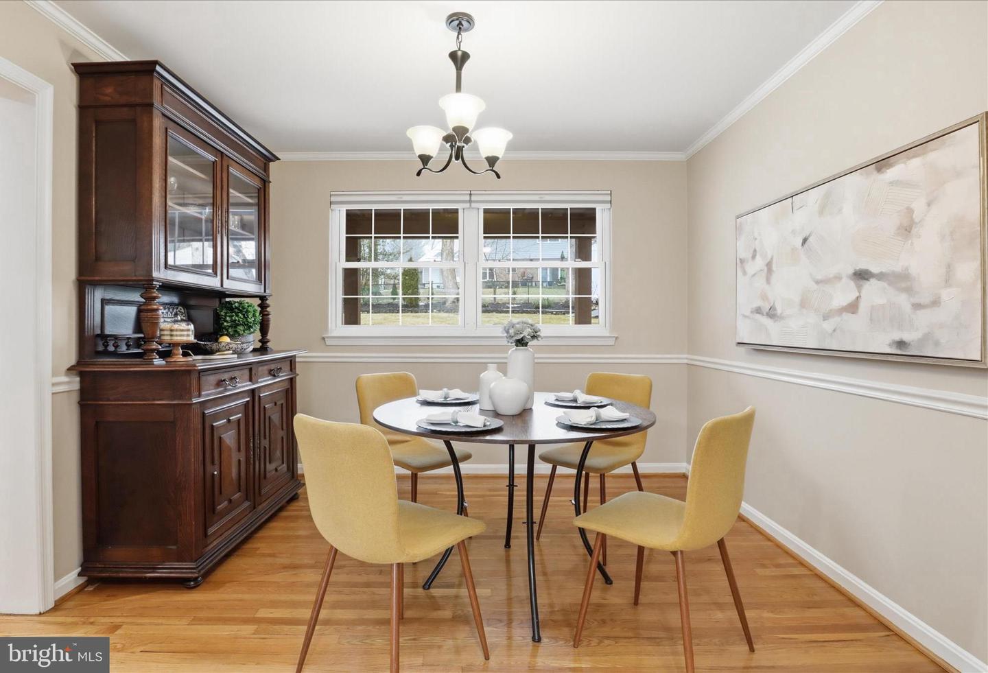 5519 YORKSHIRE ST, SPRINGFIELD, Virginia 22151, 5 Bedrooms Bedrooms, ,4 BathroomsBathrooms,Residential,For sale,5519 YORKSHIRE ST,VAFX2291934 MLS # VAFX2291934