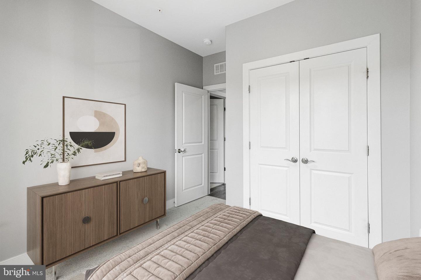 2102 MAIN LINE BLVD, ALEXANDRIA, Virginia 22301, 5 Bedrooms Bedrooms, ,4 BathroomsBathrooms,Residential,For sale,2102 MAIN LINE BLVD,VAAX2054326 MLS # VAAX2054326